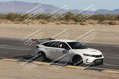 media/Nov-23-2025-Speed Ventures (Sun) [[88f20b6e61]]/4-Black Group/Session 2 (Turn 10 Inside)/